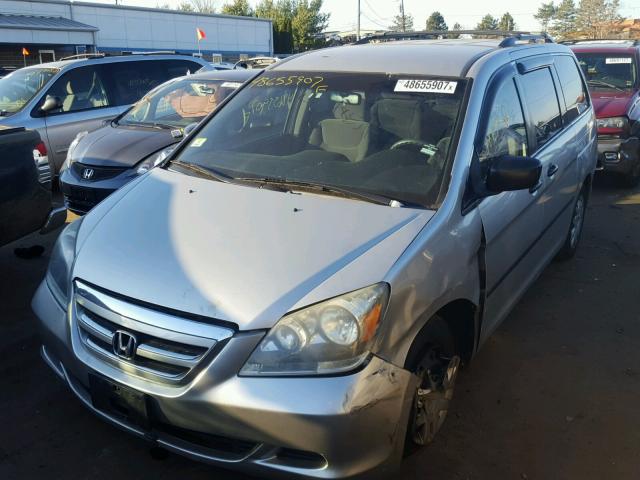 5FNRL38227B135546 - 2007 HONDA ODYSSEY LX SILVER photo 2