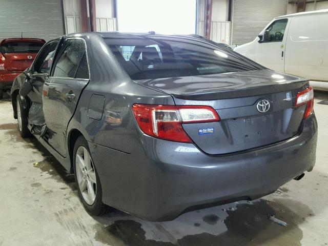 4T1BF1FK9EU407980 - 2014 TOYOTA CAMRY L GRAY photo 3