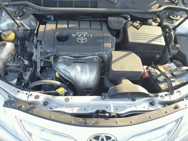 4T1BF3EK3AU525496 - 2010 TOYOTA CAMRY BASE SILVER photo 7