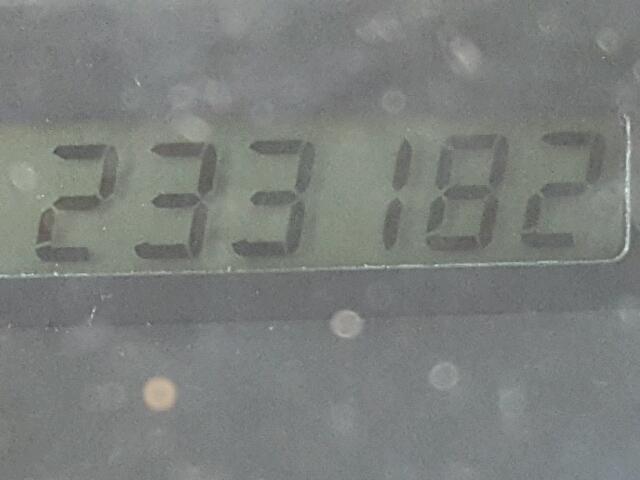 4T1BE32K42U064821 - 2002 TOYOTA CAMRY LE 银色 照片 8