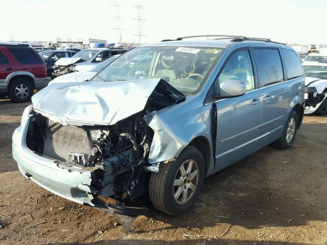 2A8HR54189R572762 - 2009 CHRYSLER TOWN & COU BLUE photo 2