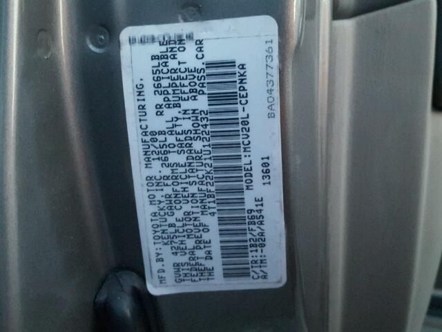 4T1BF22K21U122432 - 2001 TOYOTA CAMRY LE ნაცრისფერი ფოტო 10