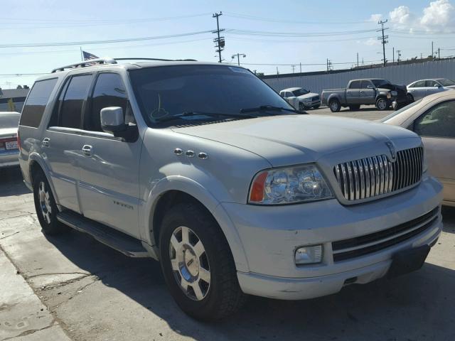 5LMFU28585LJ12327 - 2005 LINCOLN NAVIGATOR Kremowy zdjęcie 1