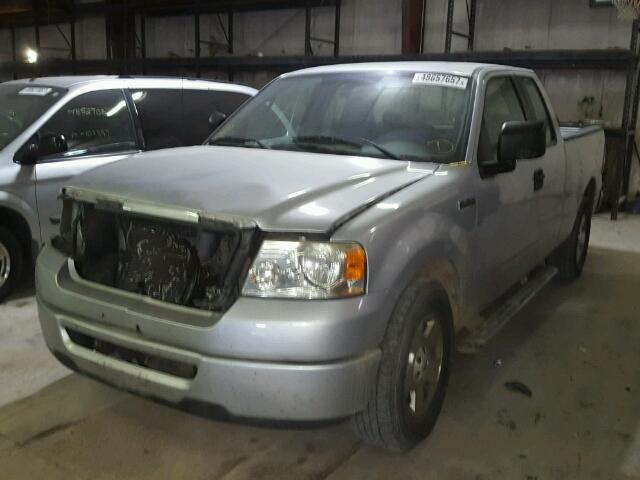 1FTRX12W96NB66197 - 2006 FORD F150 SILVER photo 2