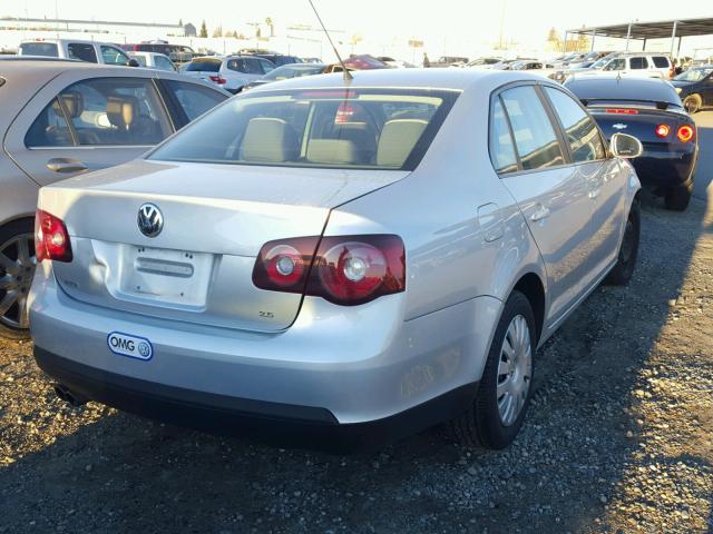 3VWJM71K38M069398 - 2008 VOLKSWAGEN JETTA S SILVER photo 4