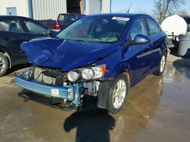 1G1JC5SH4D4163267 - 2013 CHEVROLET SONIC LT BLUE photo 2