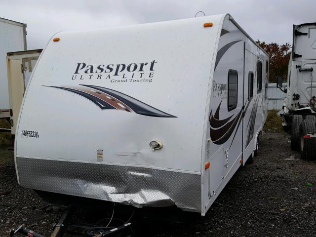 4YDT29128DX414102 - 2013 KEYSTONE PASSPORT 白色 照片 2