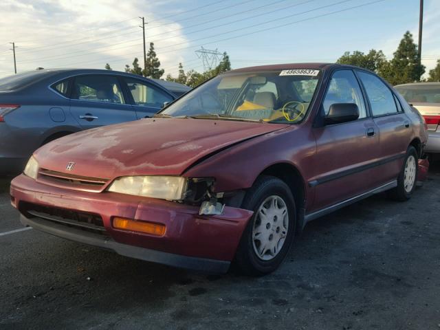 1HGCD5629SA040180 - 1995 HONDA ACCORD DX BURGUNDY photo 2