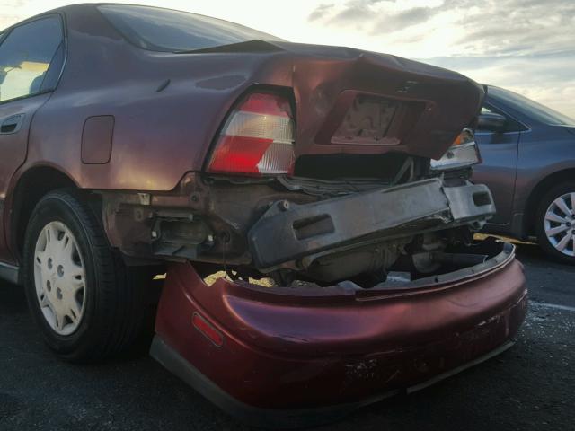 1HGCD5629SA040180 - 1995 HONDA ACCORD DX BURGUNDY photo 9