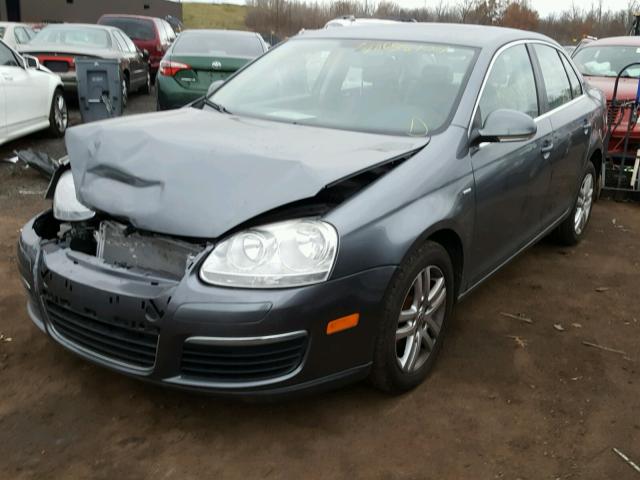 3VWEG71K97M160375 - 2007 VOLKSWAGEN JETTA WOLF GRAY photo 2