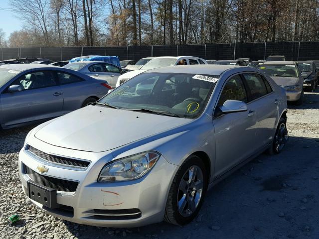 1G1ZH57B894265199 - 2009 CHEVROLET MALIBU 1LT SILVER photo 2