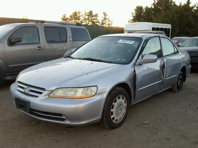 3HGCG56432G708744 - 2002 HONDA ACCORD LX SILVER photo 2