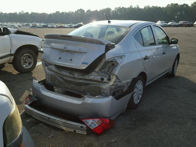 3N1CN7AP0GL875033 - 2016 NISSAN VERSA S SILVER photo 4