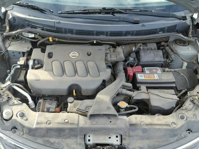 3N1BC11E19L385989 - 2009 NISSAN VERSA S GRAY photo 7