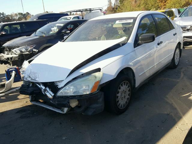 1HGCM56105A134024 - 2005 HONDA ACCORD DX WHITE photo 2