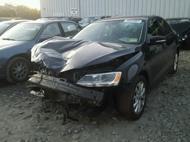 3VWDZ7AJ8BM347130 - 2011 VOLKSWAGEN JETTA SE BLACK photo 2