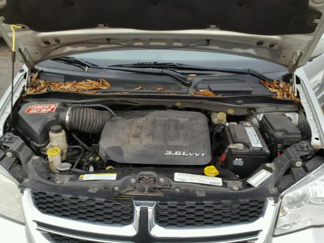 2C4RDGCG4CR275622 - 2012 DODGE GRAND CARA GRAY photo 7