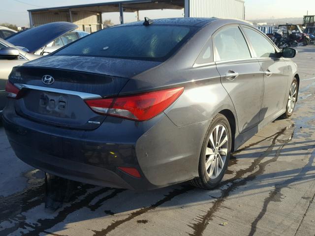 5NPEC4AC2EH831829 - 2014 HYUNDAI SONATA SE BLUE photo 4