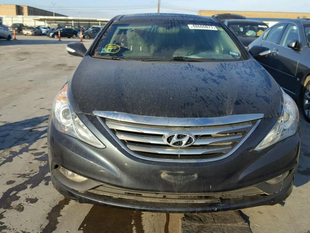 5NPEC4AC2EH831829 - 2014 HYUNDAI SONATA SE BLUE photo 9