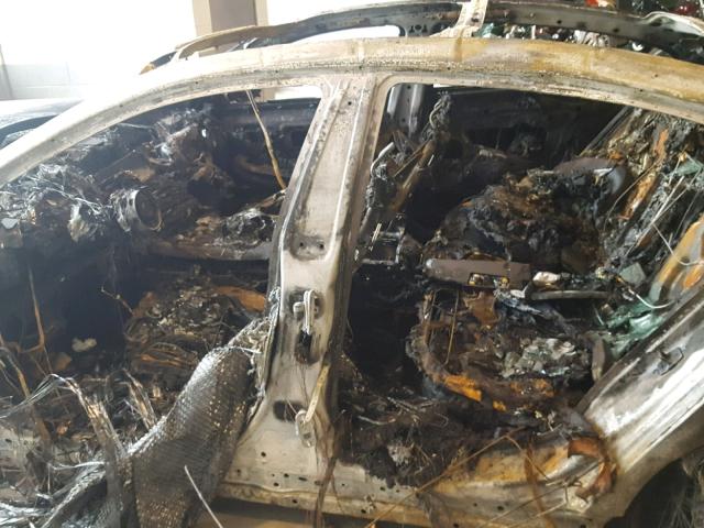 WBS6E9C56HG437388 - 2017 BMW M6 GRAN CO BURN photo 10