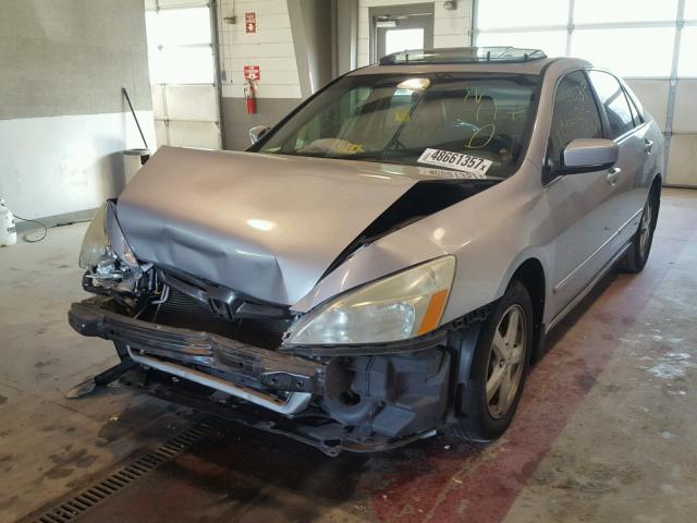 1HGCM56693A135942 - 2003 HONDA ACCORD EX SILVER photo 2