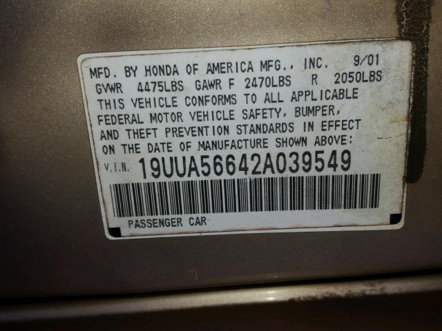 19UUA56642A039549 - 2002 ACURA 3.2TL GOLD photo 10