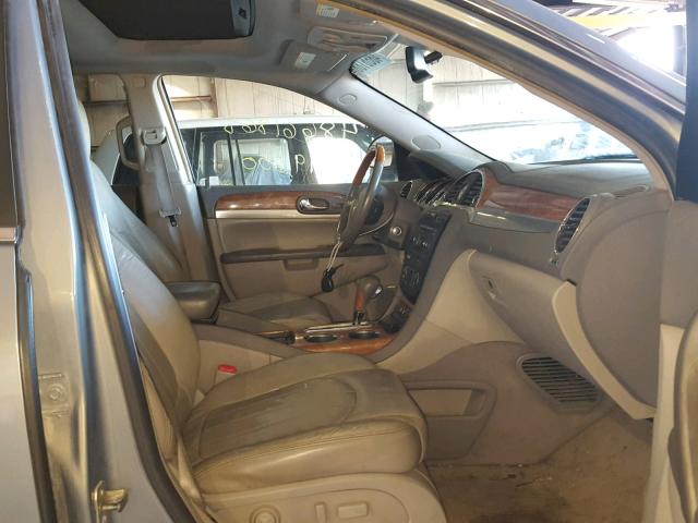 5GAER23728J274372 - 2008 BUICK ENCLAVE CX SILVER photo 5