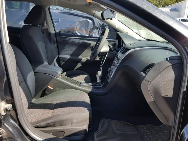 1G1ZC5EB1AF315984 - 2010 CHEVROLET MALIBU 1LT BLACK photo 5