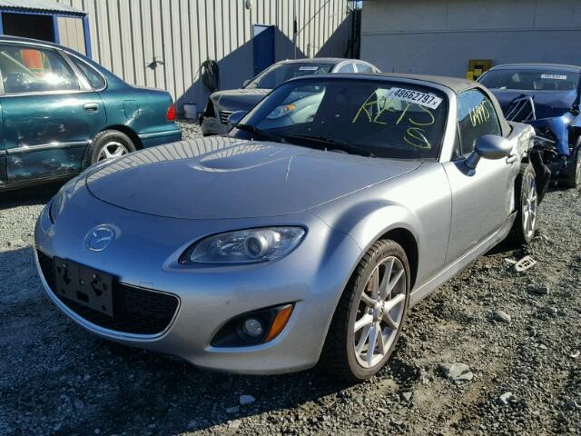 JM1NC2LF5C0221820 - 2012 MAZDA MX-5 MIATA SILVER photo 2