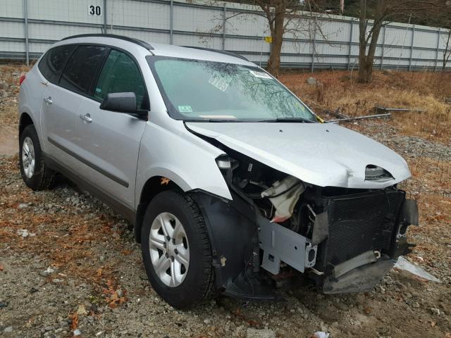 1GNKVEED3BJ209448 - 2011 CHEVROLET TRAVERSE L SILVER photo 1