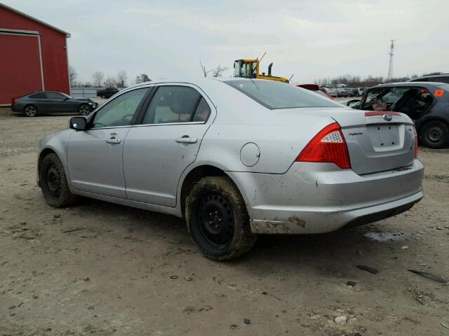 3FAHP0JA2AR318814 - 2010 FORD FUSION SEL SILVER photo 3