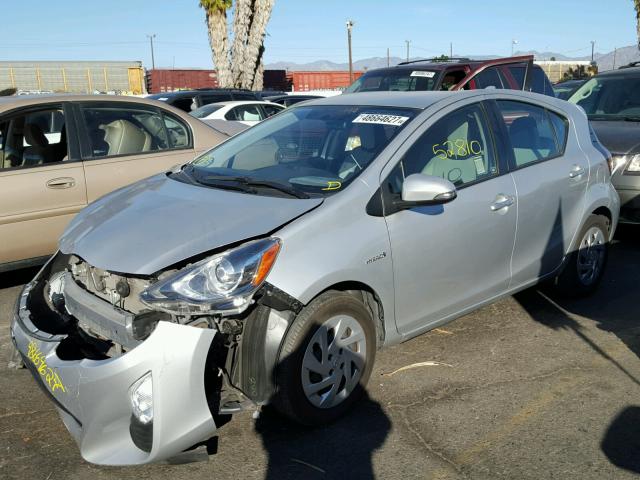 JTDKDTB37G1130528 - 2016 TOYOTA PRIUS C SILVER photo 2