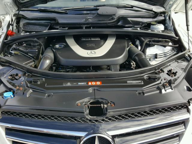 4JGCB6FE4BA130823 - 2011 MERCEDES-BENZ R 350 4MAT WHITE photo 7