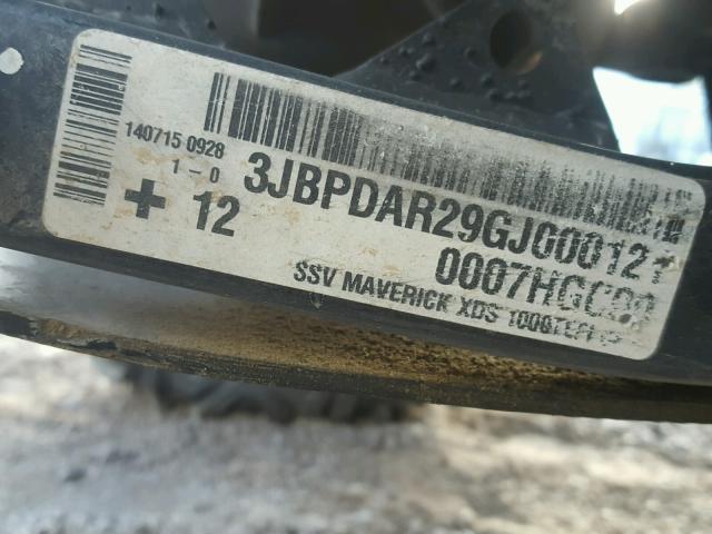 3JBPDAR29GJ000121 - 2016 CAN-AM MAVERICK 1 BLACK photo 10