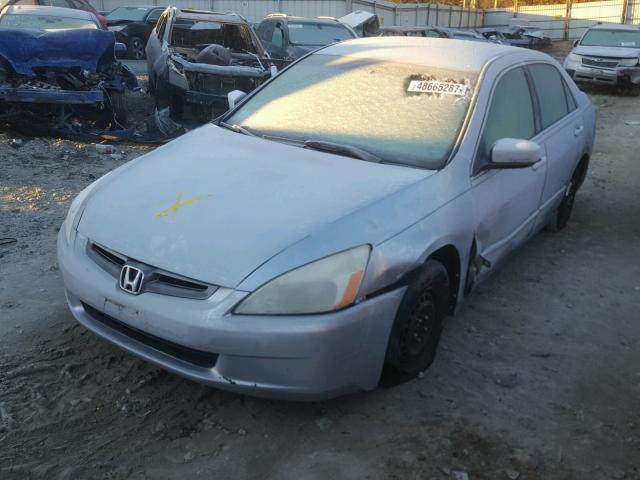 1HGCM554X5A075236 - 2005 HONDA ACCORD LX WHITE photo 2