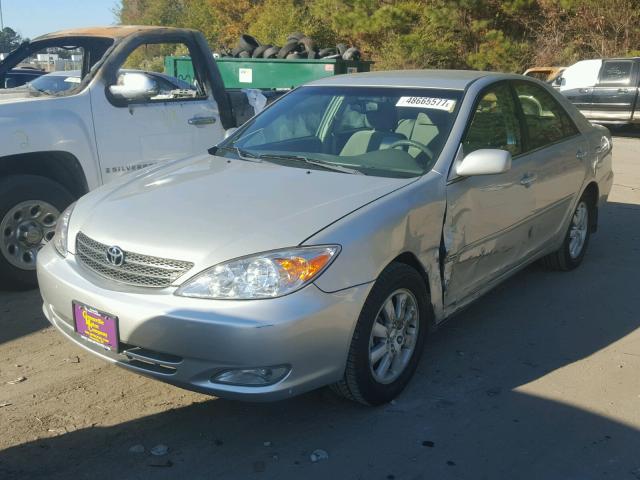 4T1BE30K13U140046 - 2003 TOYOTA CAMRY LE SILVER photo 2