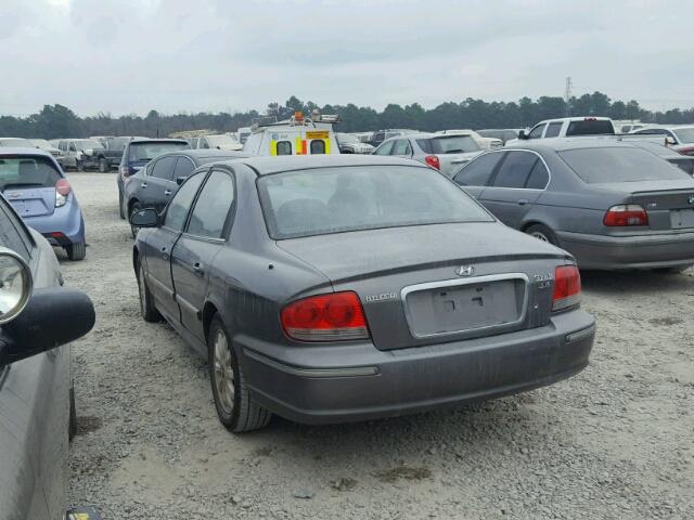 KMHWF35HX2A521504 - 2002 HYUNDAI SONATA GLS GRAY photo 3