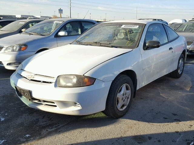 1G1JC12F557195555 - 2005 CHEVROLET CAVALIER WHITE photo 2