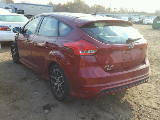 1FADP3K22GL300411 - 2016 FORD FOCUS SE RED photo 3