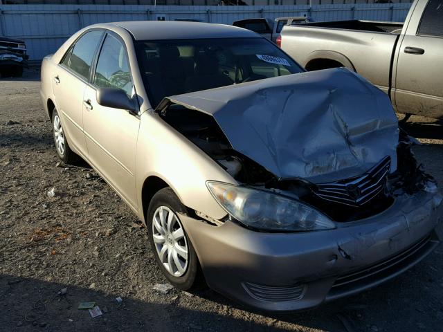 4T1BE32K05U995630 - 2005 TOYOTA CAMRY LE TAN photo 1