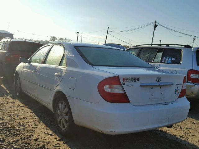 4T1BF30KX4U071873 - 2004 TOYOTA CAMRY LE WHITE photo 3