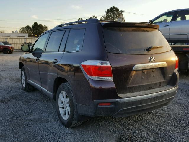 5TDBK3EH3DS248832 - 2013 TOYOTA HIGHLANDER MAROON photo 3