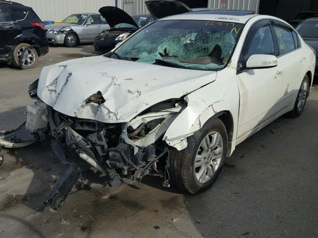 1N4AL2AP0AC174384 - 2010 NISSAN ALTIMA BAS WHITE photo 2