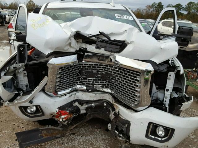 1GT12UEY9HF111143 - 2017 GMC SIERRA K25 WHITE photo 7