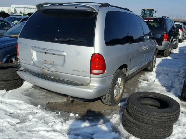 1B4GP45L0YB542314 - 2000 DODGE CARAVAN SE SILVER photo 4