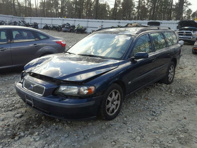 YV1SJ59H342405320 - 2004 VOLVO V70 BLUE photo 2