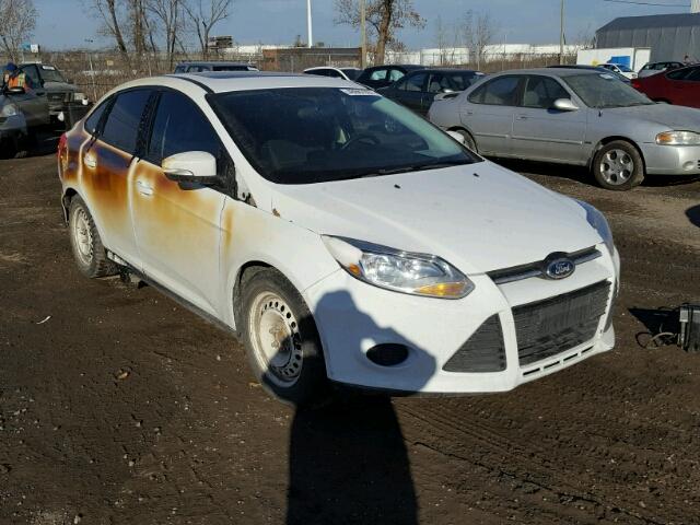 1FADP3F21EL273502 - 2014 FORD FOCUS SE WHITE photo 1