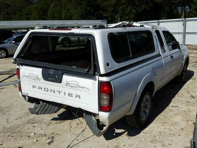 1N6DD26S42C368416 - 2002 NISSAN FRONTIER K WHITE photo 4