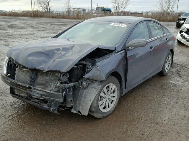 5NPEB4AC7BH133490 - 2011 HYUNDAI SONATA GLS CHARCOAL photo 2