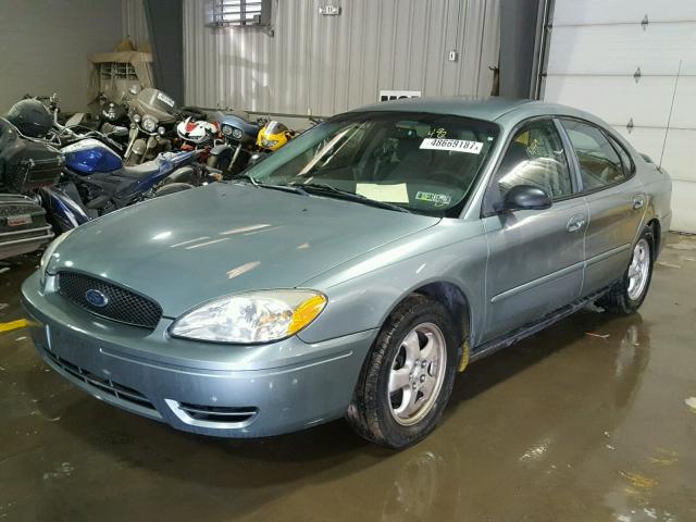 1FAFP53265A307910 - 2005 FORD TAURUS SE GREEN photo 2